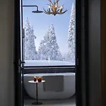 Black Villa, Aurora View Bath & Sauna, Private Design In Lapland Kolari