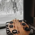 Black Villa, Aurora View Bath & Sauna, Private Design In Lapland Villa *