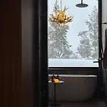 Black Villa, Aurora View Bath & Sauna, Private Design In Lapland
