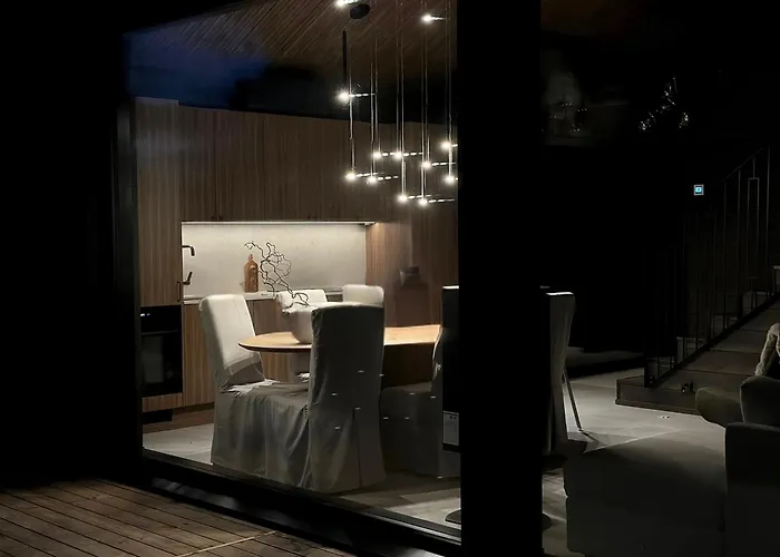 Black Villa, Aurora View Bath & Sauna, Private Design In Lapland Villa